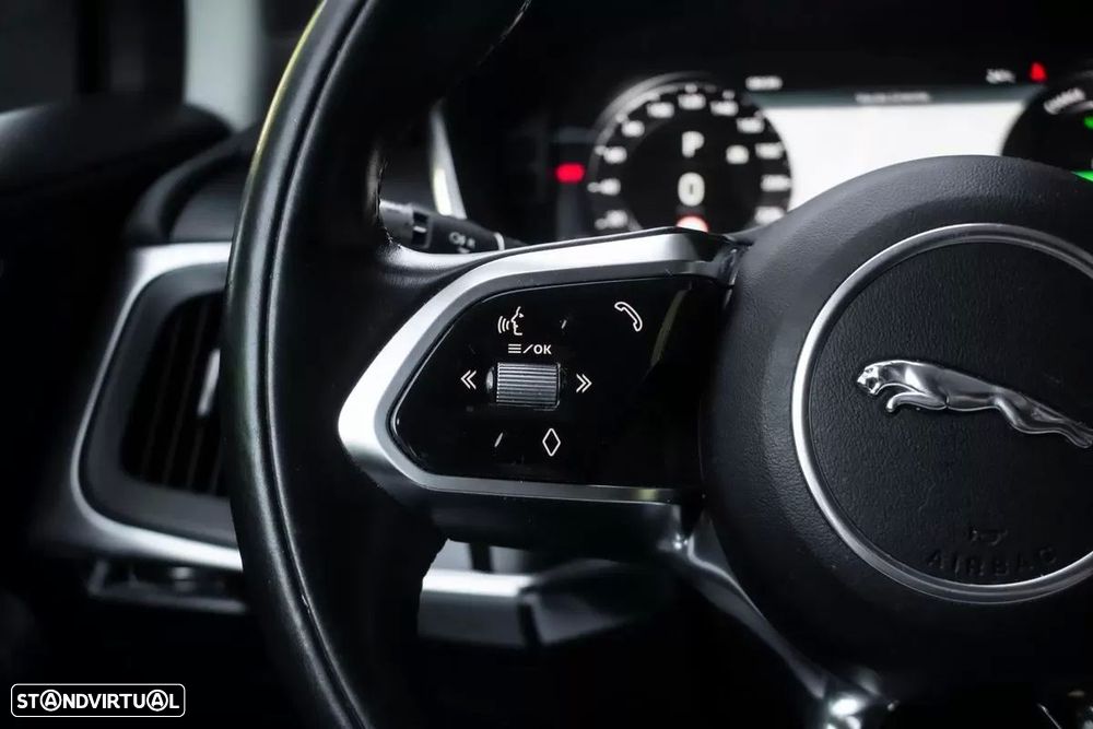 Jaguar I-Pace - 12