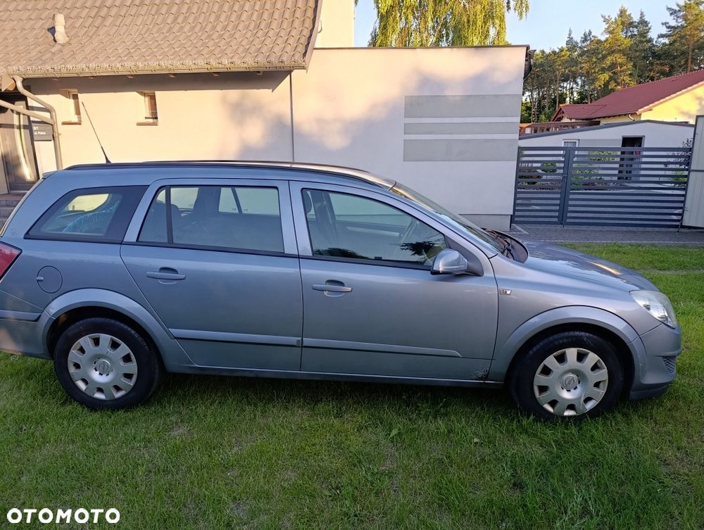 Opel Astra - 4
