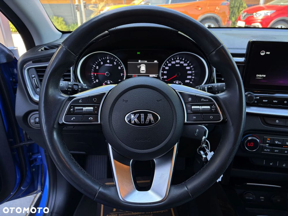 Kia XCeed 1.0 T-GDI L Business Line - 22