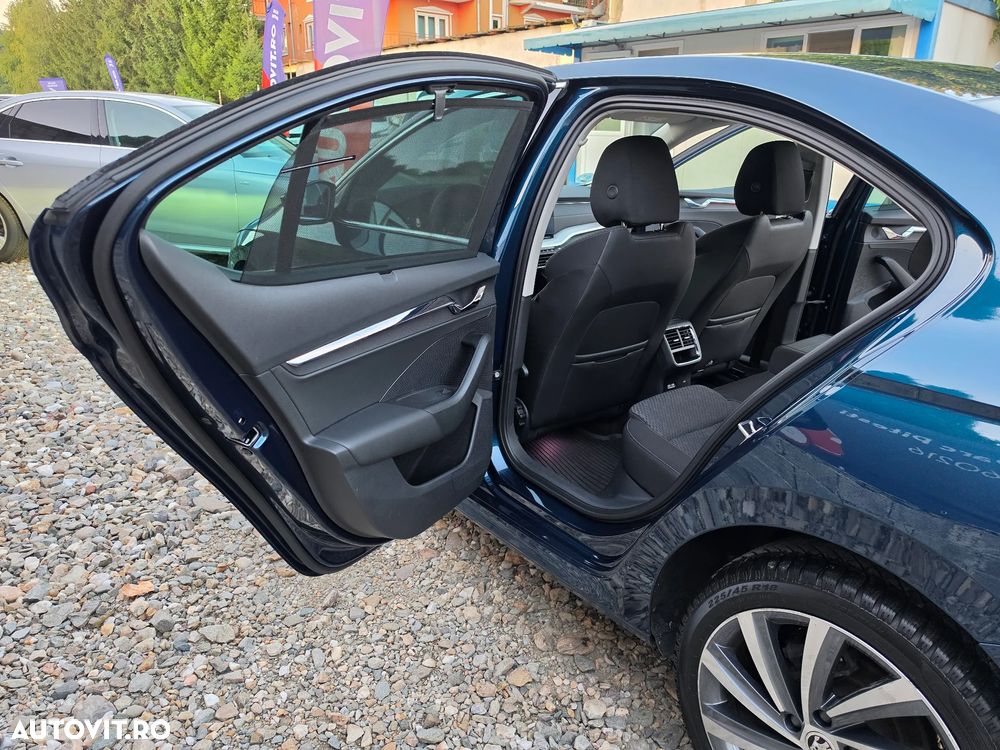 Skoda Octavia 2.0 TDI (Green tec) DSG Style - 24