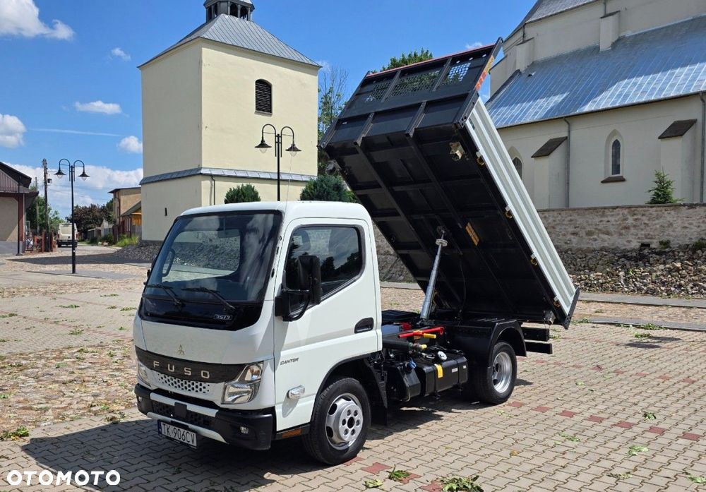 Mitsubishi Fuso Canter - 9