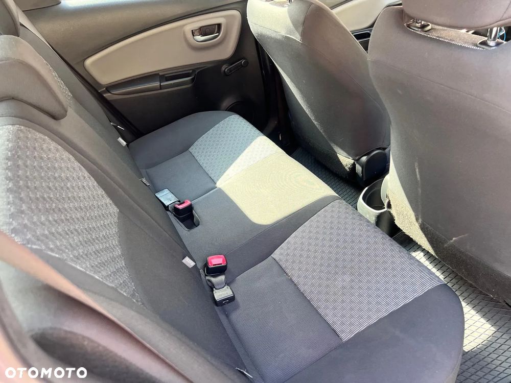 Toyota Yaris 1.33 Active - 7