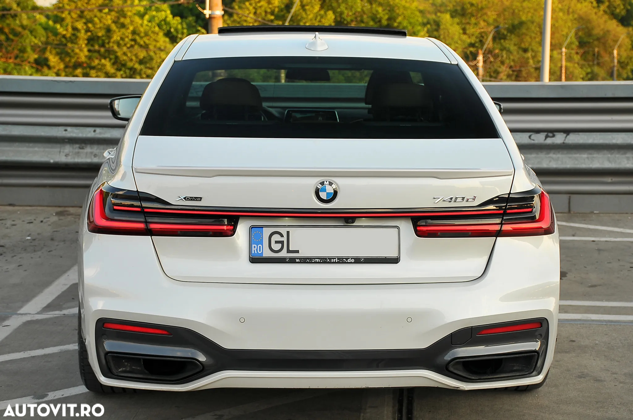 BMW Seria 7 740d xDrive - 12