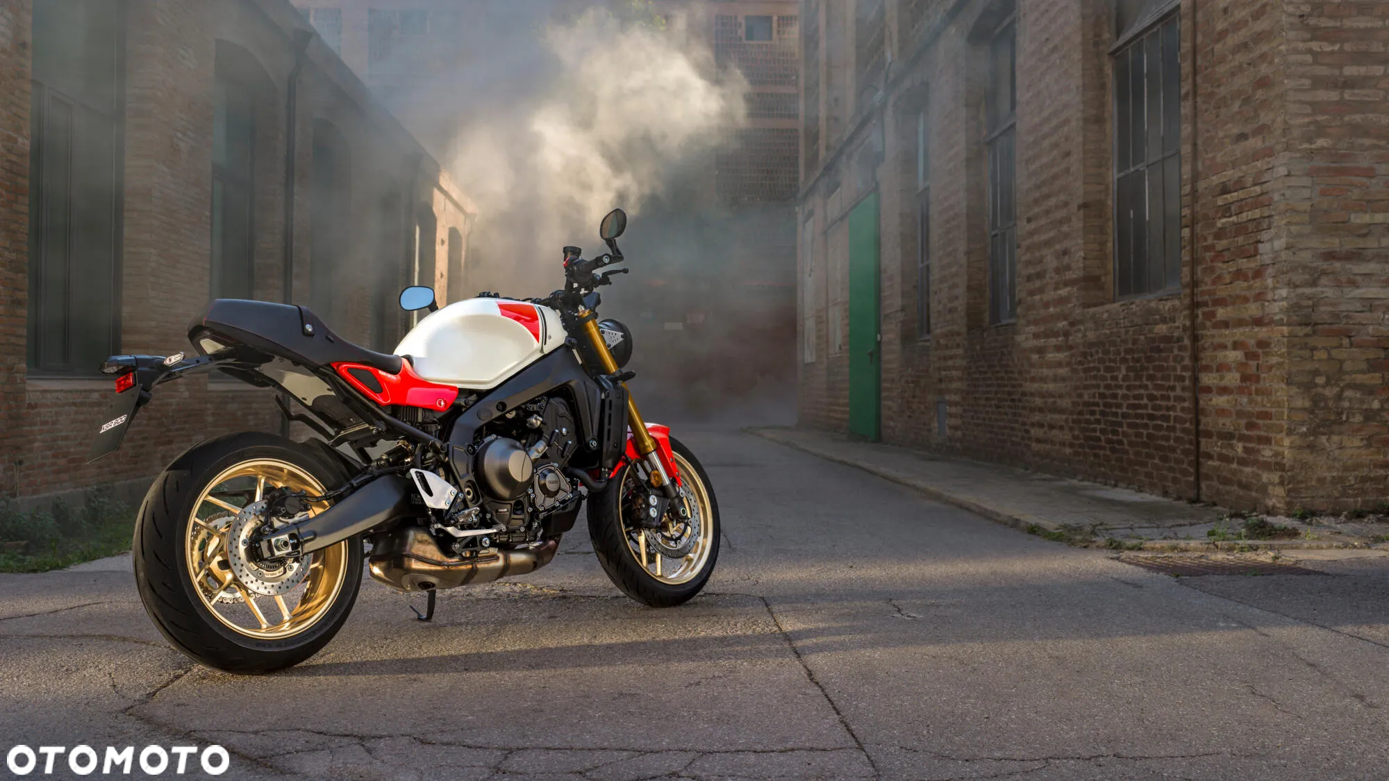 Yamaha XSR - 4