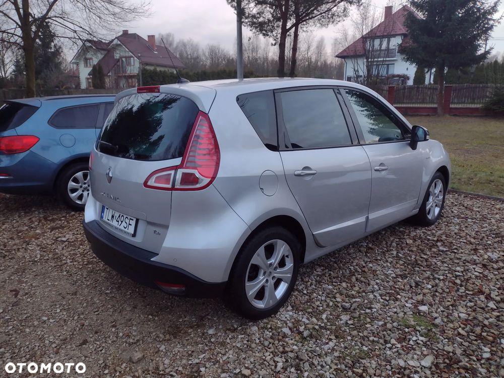 Renault Scenic 1.4 16V TCE Bose Edition - 4