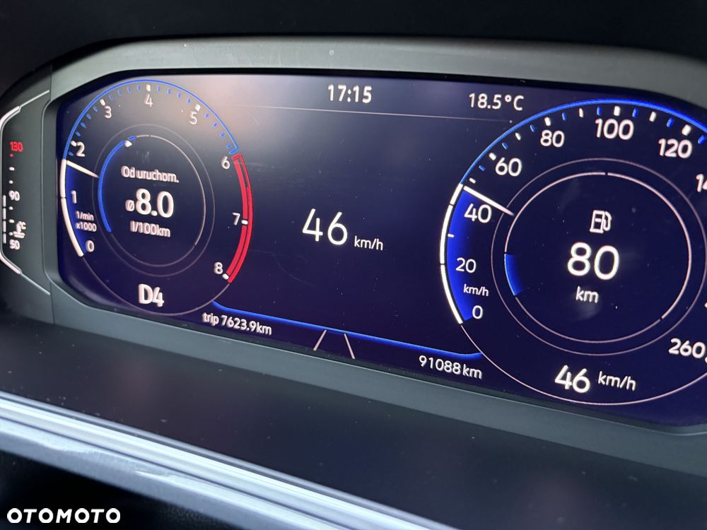 Volkswagen T-Roc 1.5 TSI Style DSG - 18