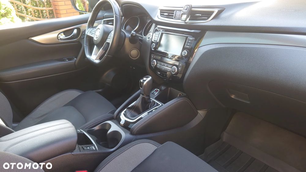 Nissan Qashqai - 16