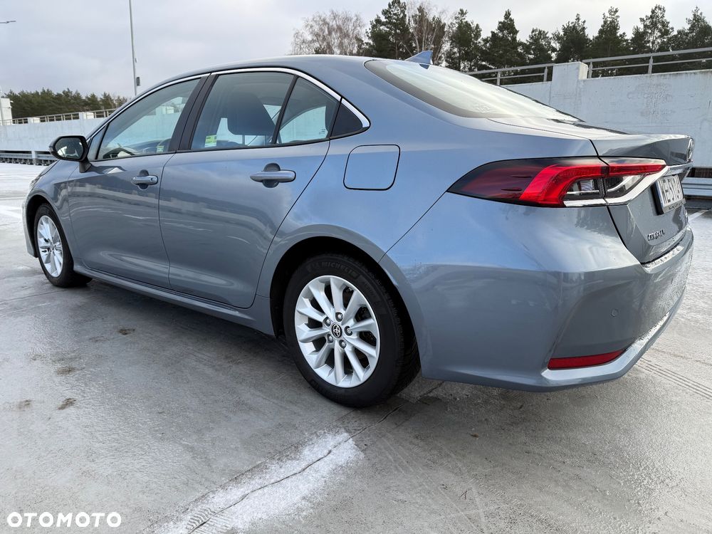 Toyota Corolla 1.8 Hybrid Comfort - 5
