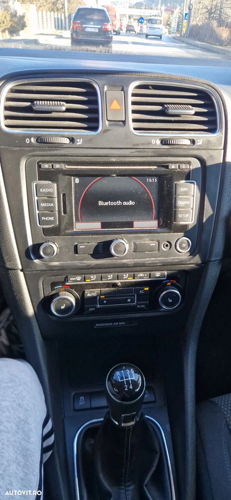 Volkswagen Golf 1.6 TDI - 14