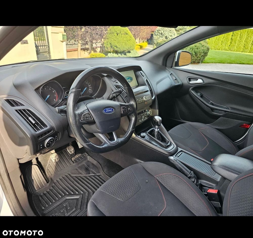 Ford Focus 1.0 EcoBoost SYNC Edition ASS - 8