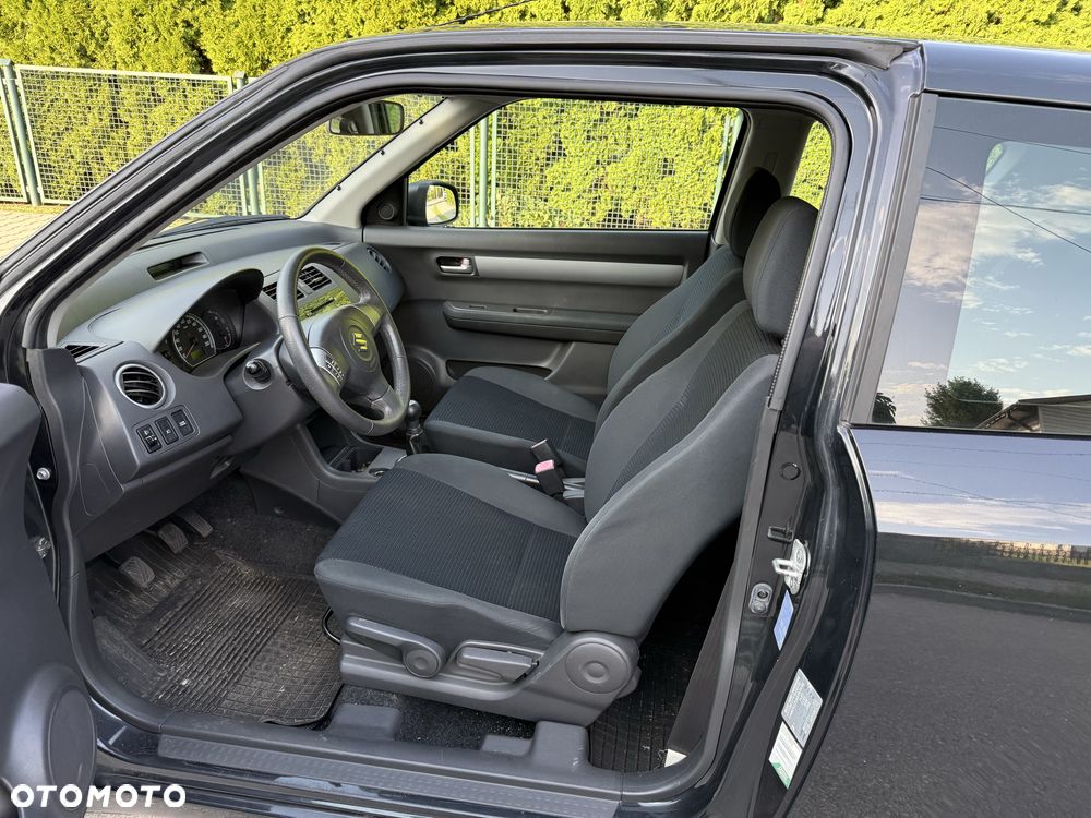 Suzuki Swift - 8