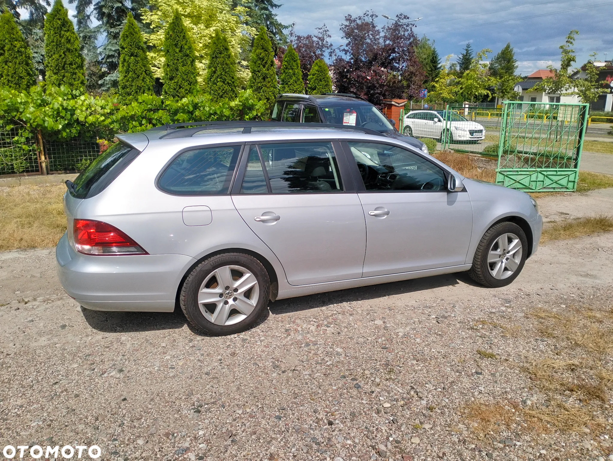 Volkswagen Golf - 6