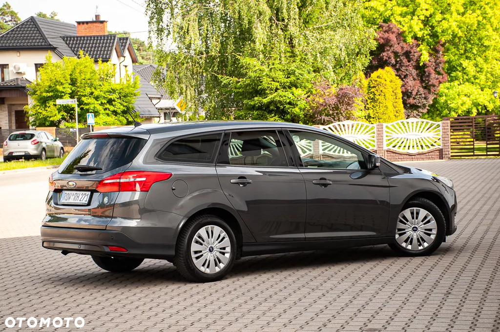 Ford Focus 1.5 EcoBlue Start-Stopp-System TITANIUM - 22