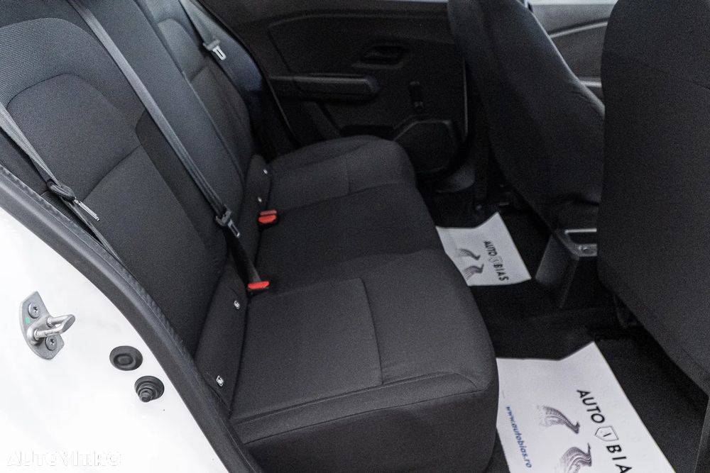 Dacia Logan SCe 65 Comfort - 9