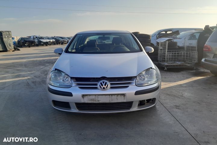 Dezmembrez Volkswagen VW Golf 5 [2003 - 2009] Hatchback 5-usi 1.4 MT - 1
