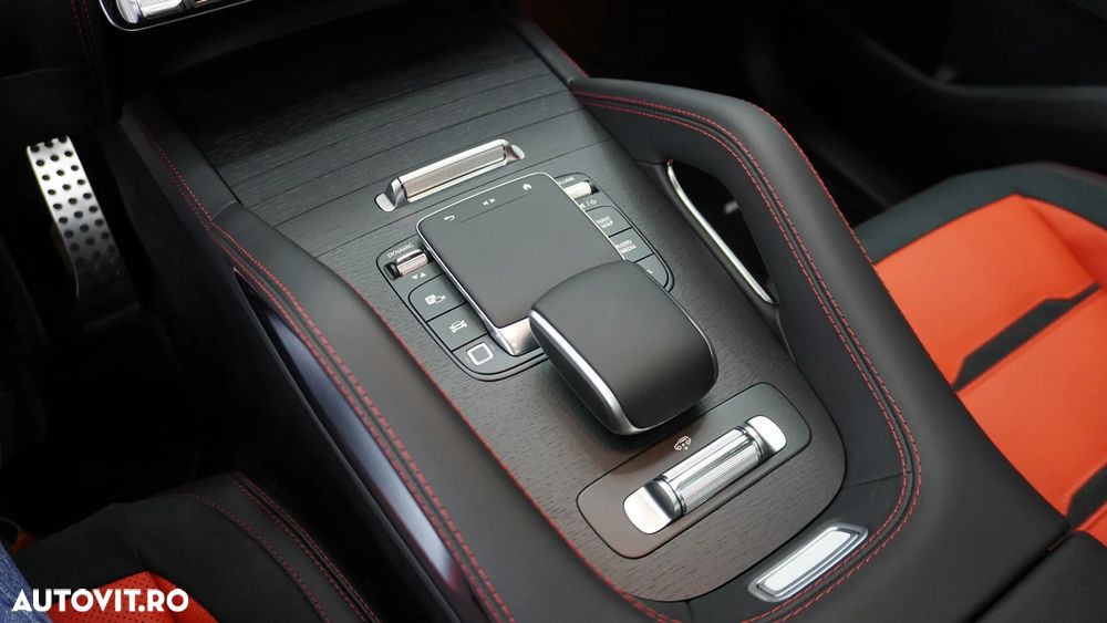 Mercedes-Benz GLE Coupe AMG 53 4Matic AMG Speedshift TCT 9G - 12