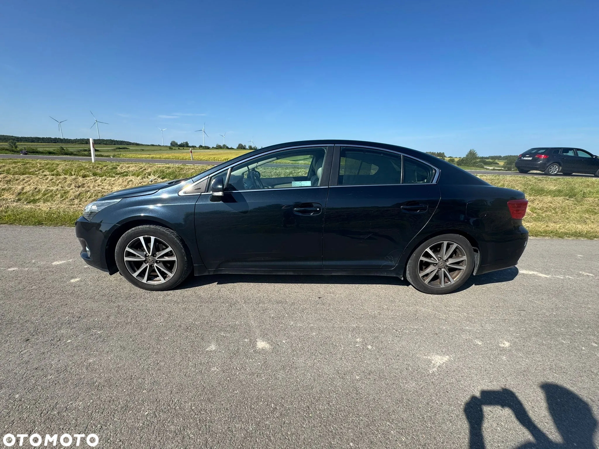 Toyota Avensis - 4