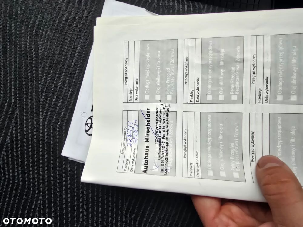 Toyota Avensis 1.6 Sol - 16