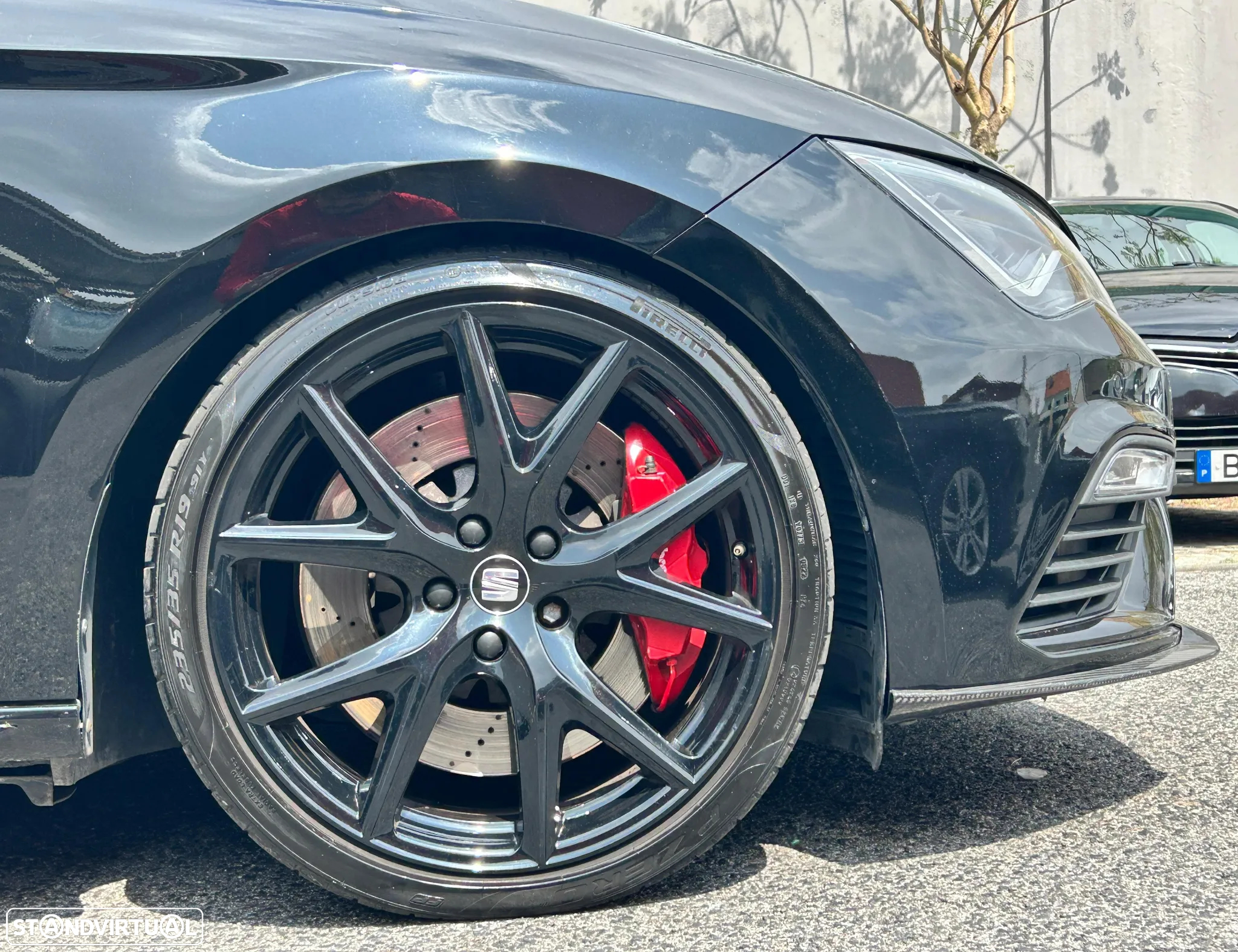 SEAT Leon ST 2.0 TSI S&S 4Drive DSG Cupra 300 Edition Carbon - 13