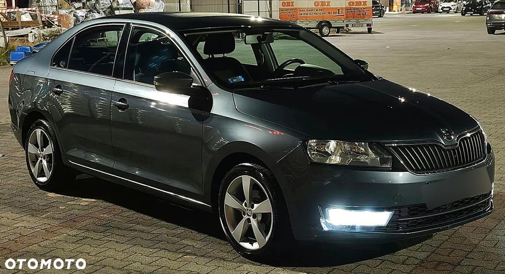 Skoda RAPID 1.2 TSI Style - 10