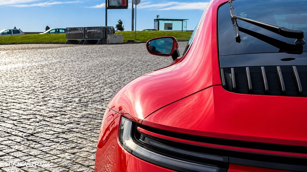 Porsche 911 (992) - 6
