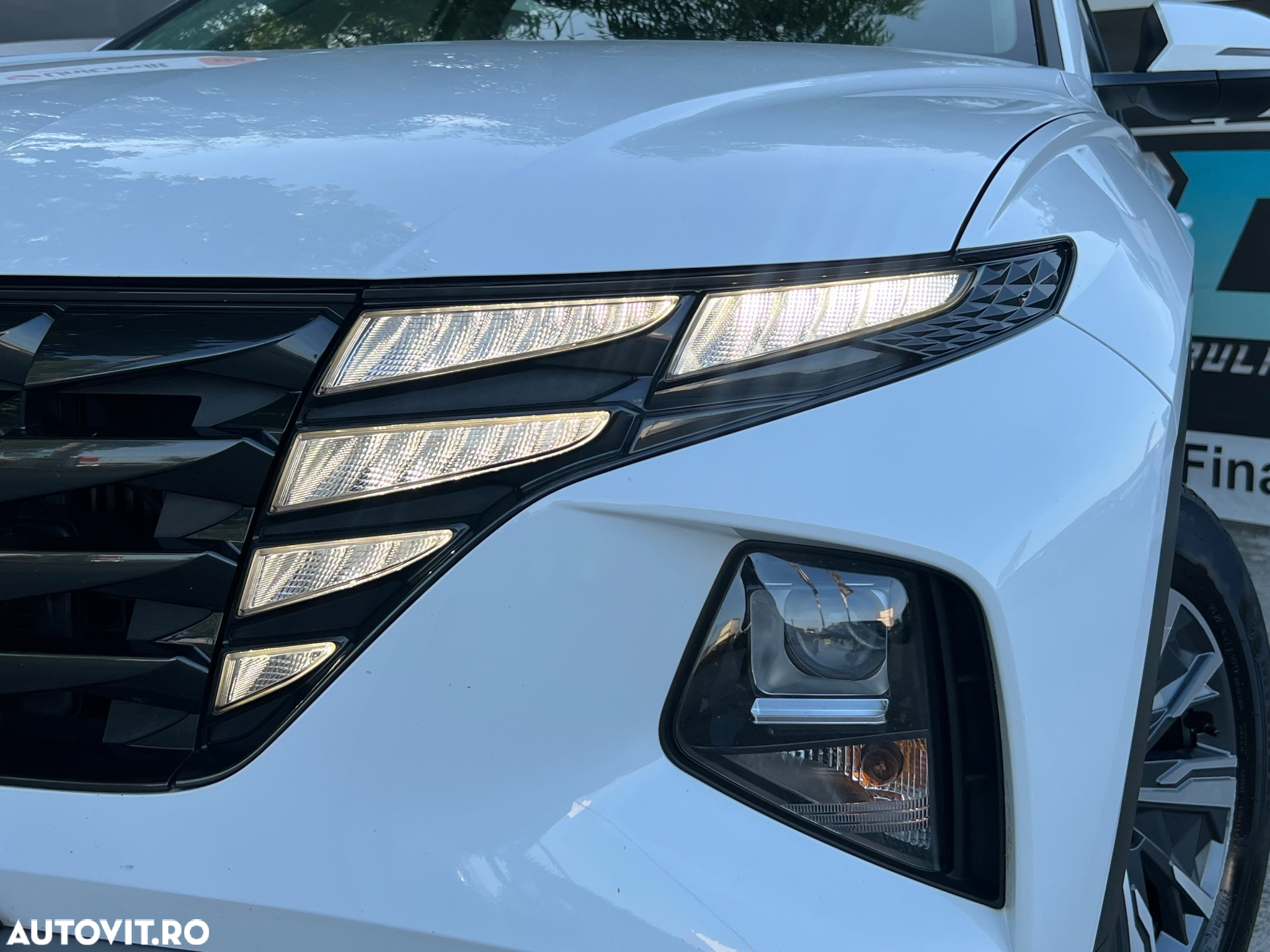 Hyundai Tucson 1.6 T-GDi HEV 2WD Advantage - 26