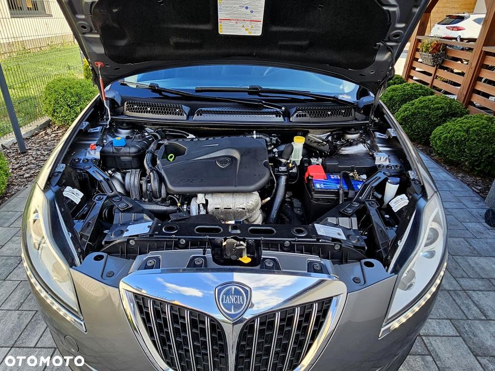 Lancia Delta 1.4 TurboJet 16v Gold - 31
