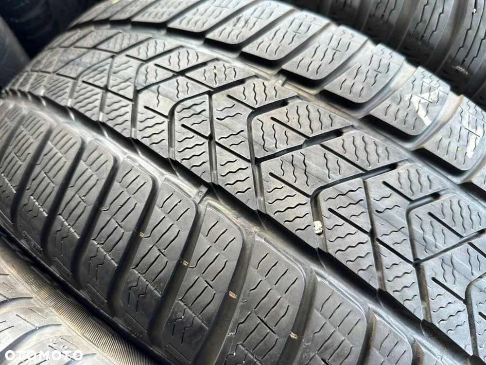 245/50r19 Pirelli SottoZero 3 RSC_5,5mm_2szt_(83) - 3