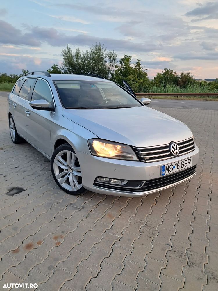 Volkswagen Passat 2.0 TDI BlueMotion Technology DSG Comfortline - 2