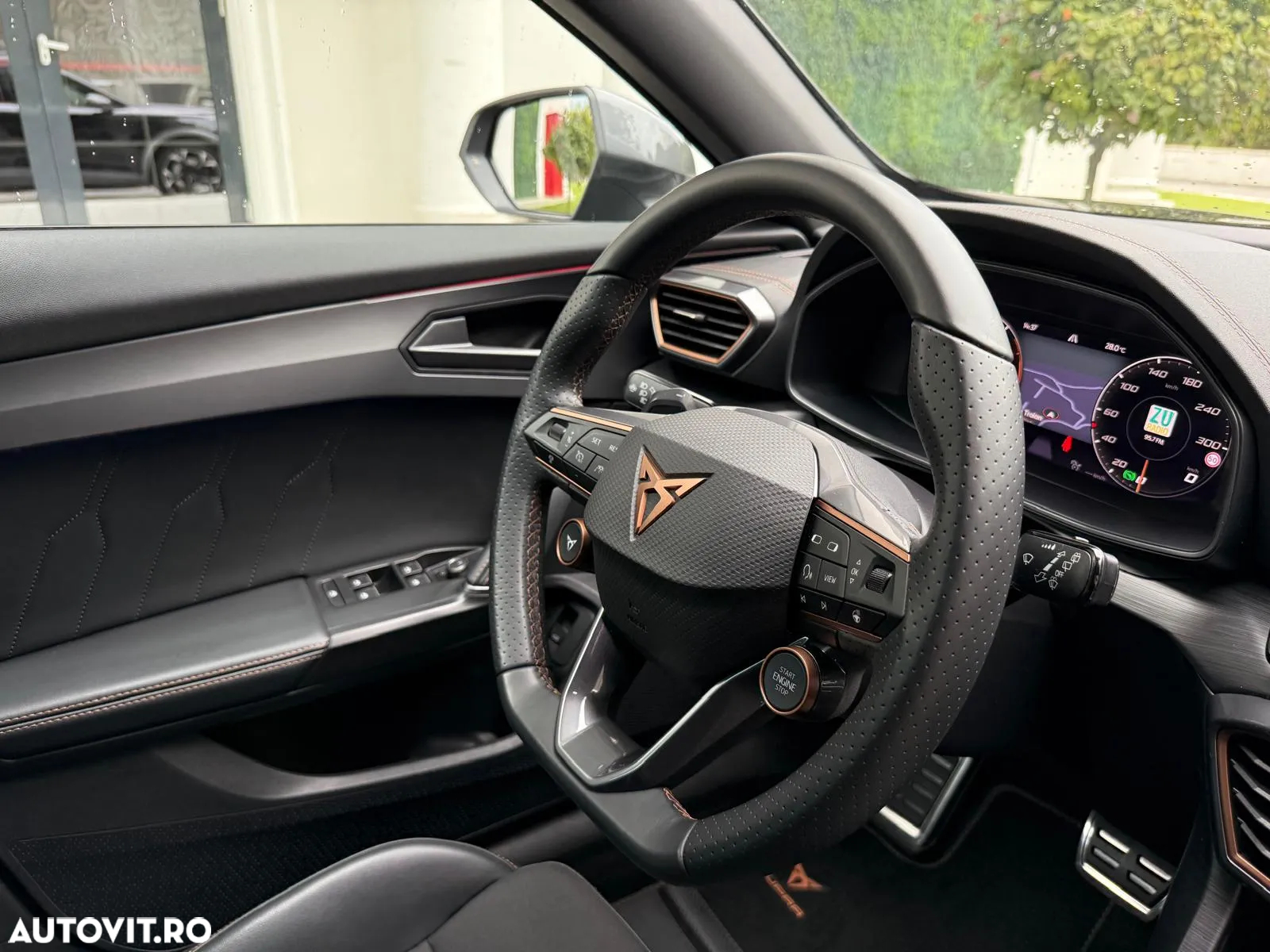 Cupra Formentor VZ 2.0 TSI 4DRIVE DSG - 12