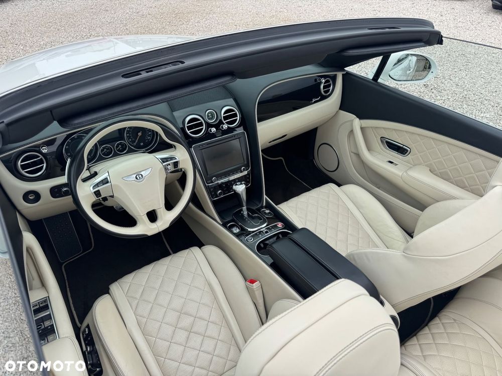 Bentley Continental GT - 25