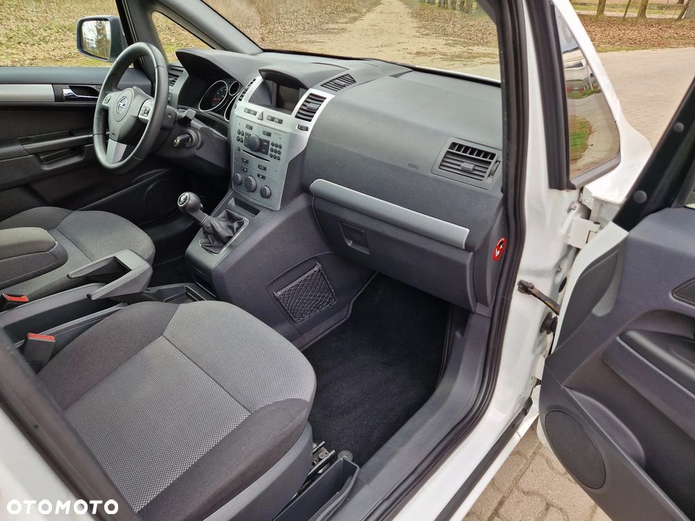 Opel Zafira 1.8 Edition 111 Jahre - 28