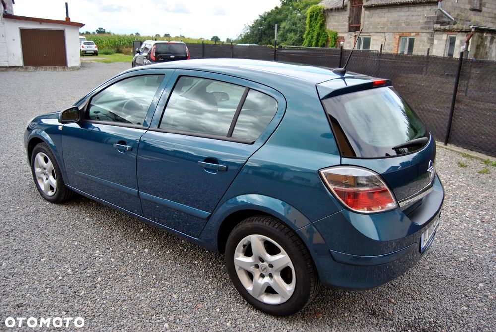 Opel Astra 1.6 Enjoy - 7