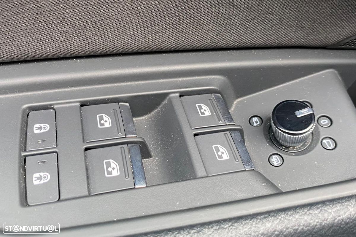 Audi Q8 e-Tron 55 quattro Advanced - 13