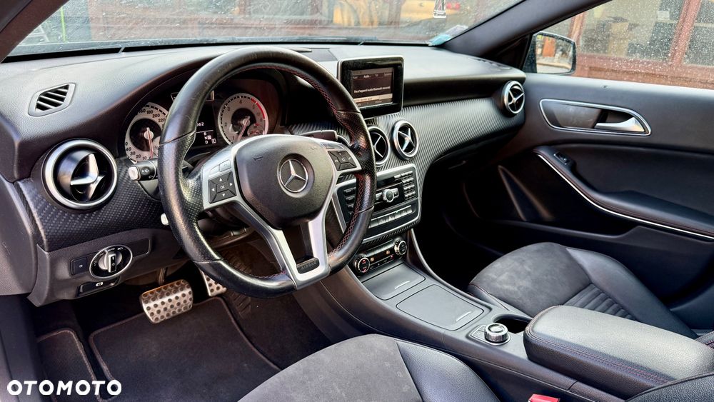 Mercedes-Benz Klasa A 220 CDI 7G-DCT AMG Line - 30