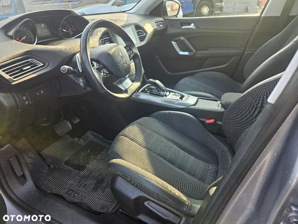 Peugeot 308 PureTech 130 GPF EAT8 Stop & Start Active - 7