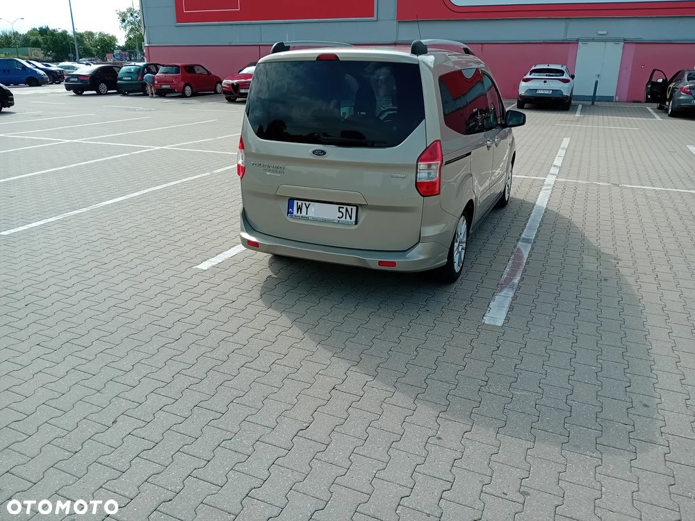 Ford Tourneo Courier 1.0 EcoBoost Titanium - 5