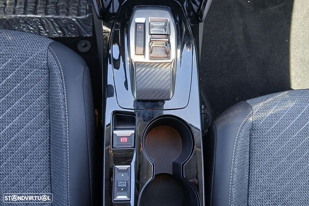 Peugeot 208 1.2 Hybrid Allure e-DCS6 - 10
