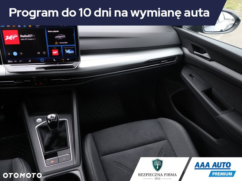 Volkswagen Golf - 9