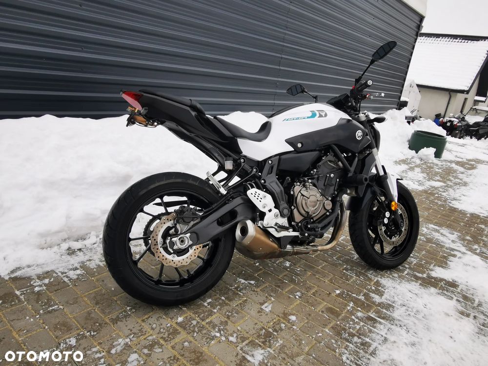 Yamaha MT - 6
