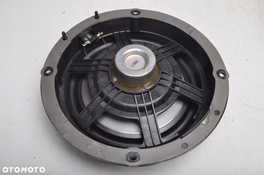 AUDI Q3 LIFT 2018R GŁOŚNIKI NAGŁOSNIENIE BOSE - 4