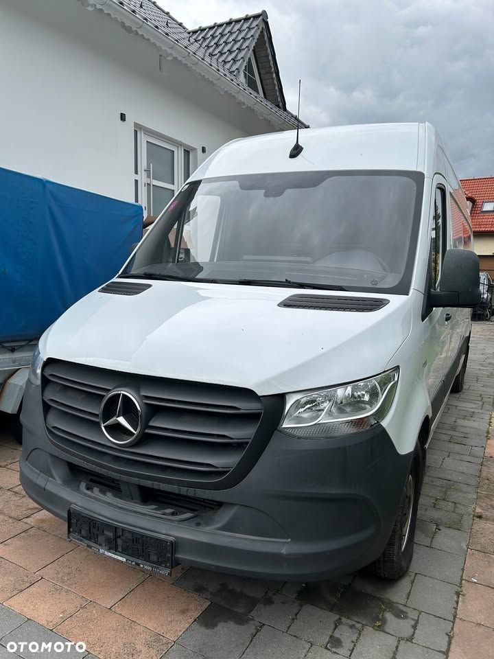 Mercedes-Benz sprinter - 1