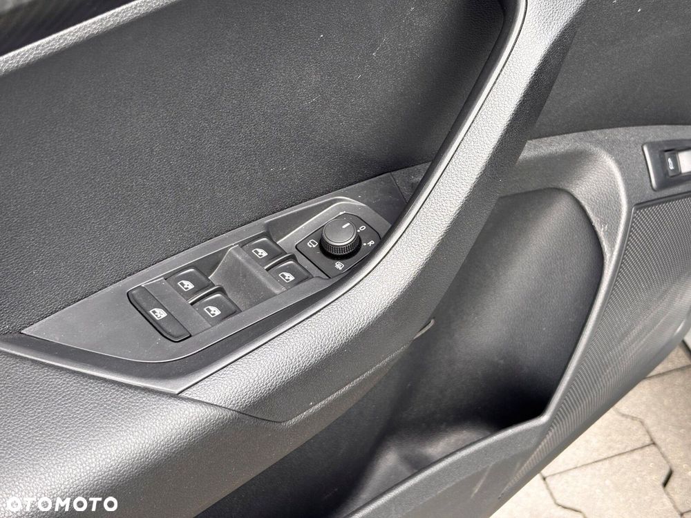 Skoda Karoq 1.5 TSI ACT Sportline DSG - 11