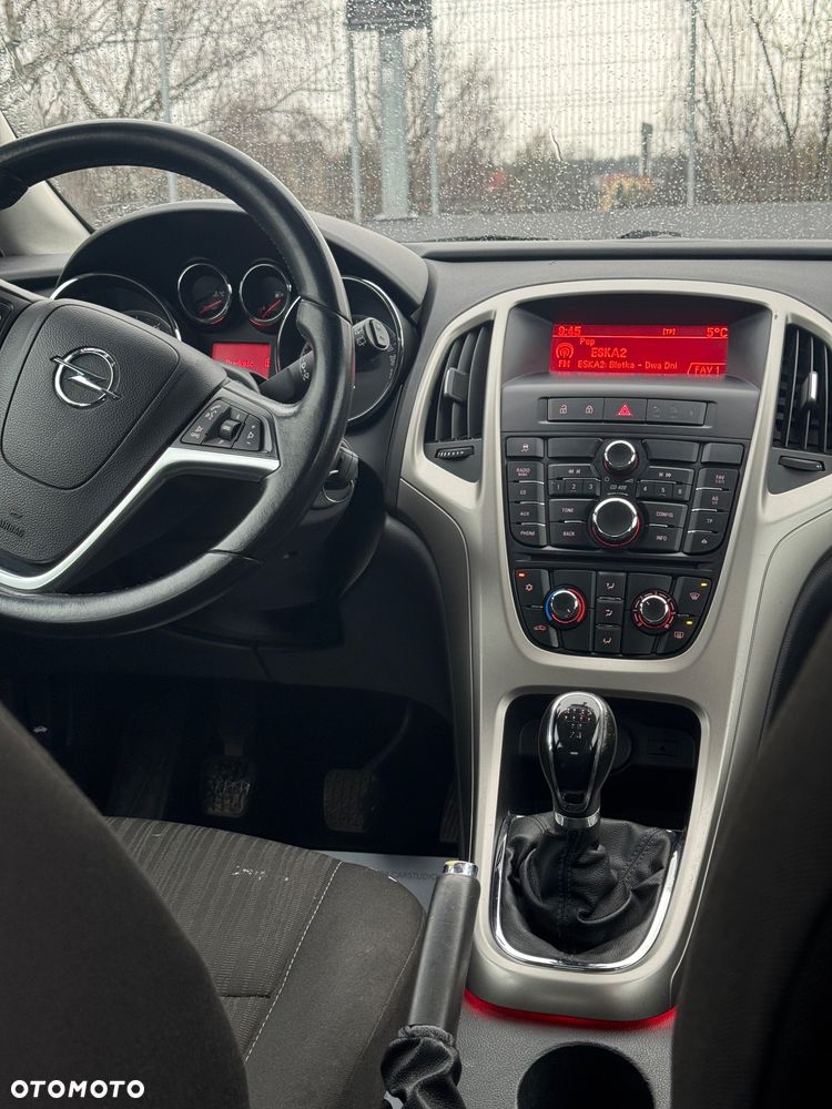 Opel Astra 1.6 Design Edition - 15