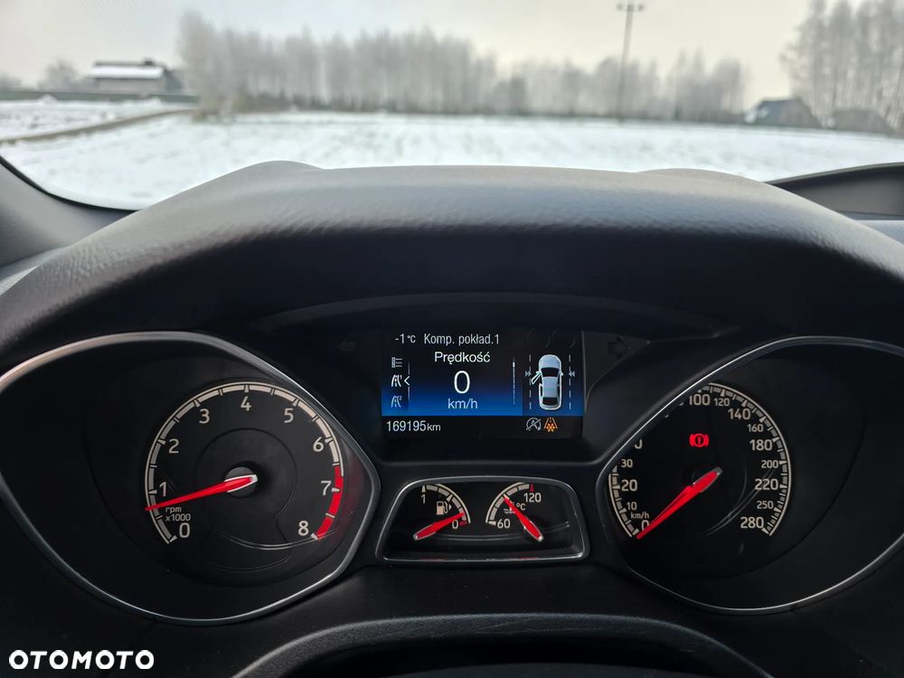 Ford Focus 2.0 EcoBoost ST mit Leder-Sport-Paket - 23