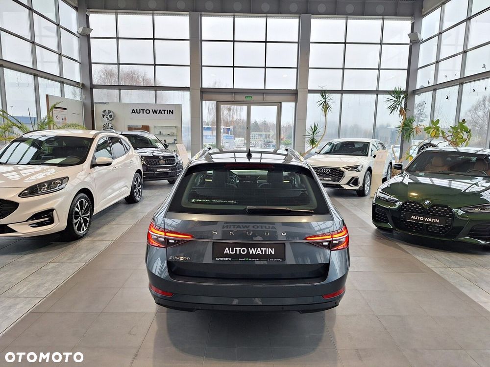 Skoda Superb 2.0 TDI SCR Ambition DSG - 12