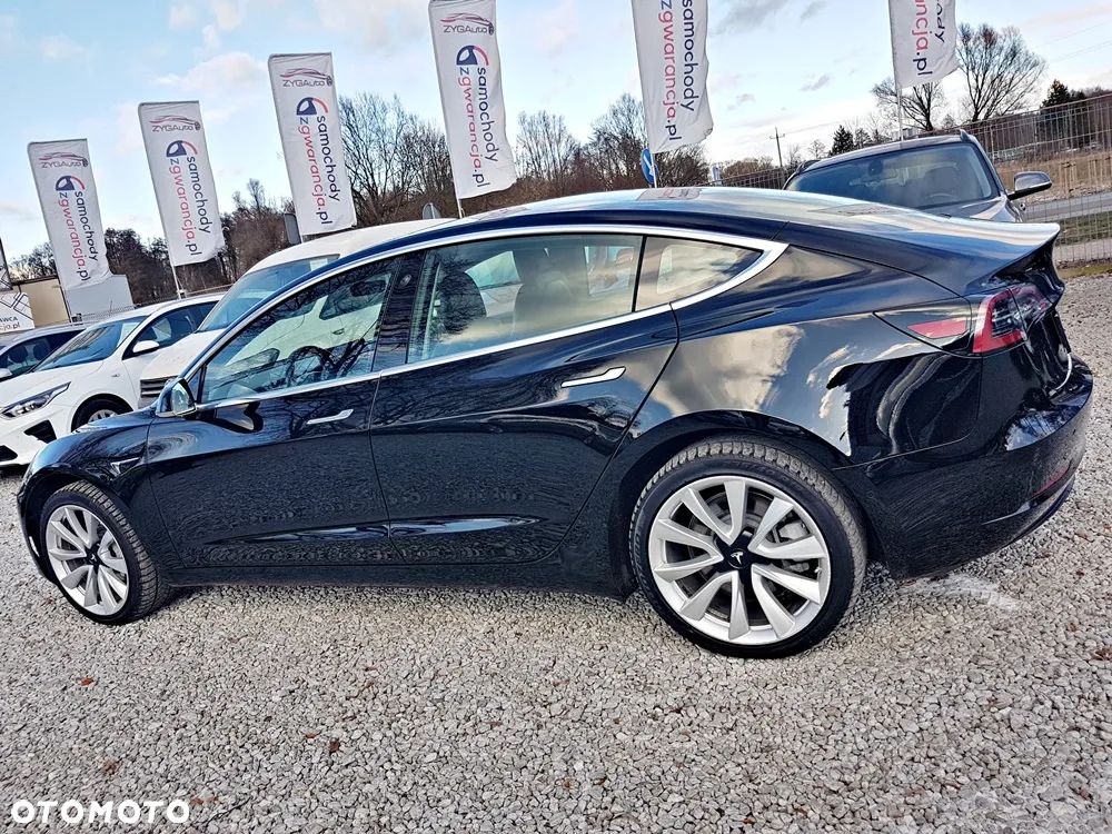 Tesla Model 3 Standard Reichweite Plus Hinterradantrieb - 6