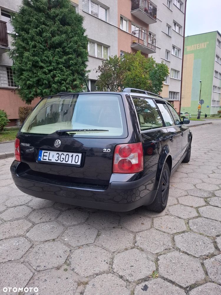 Volkswagen Passat 2002 photo 3