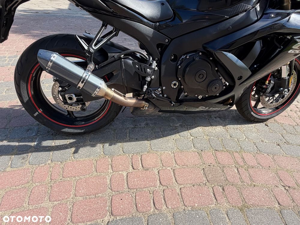 Suzuki GSX-R - 1