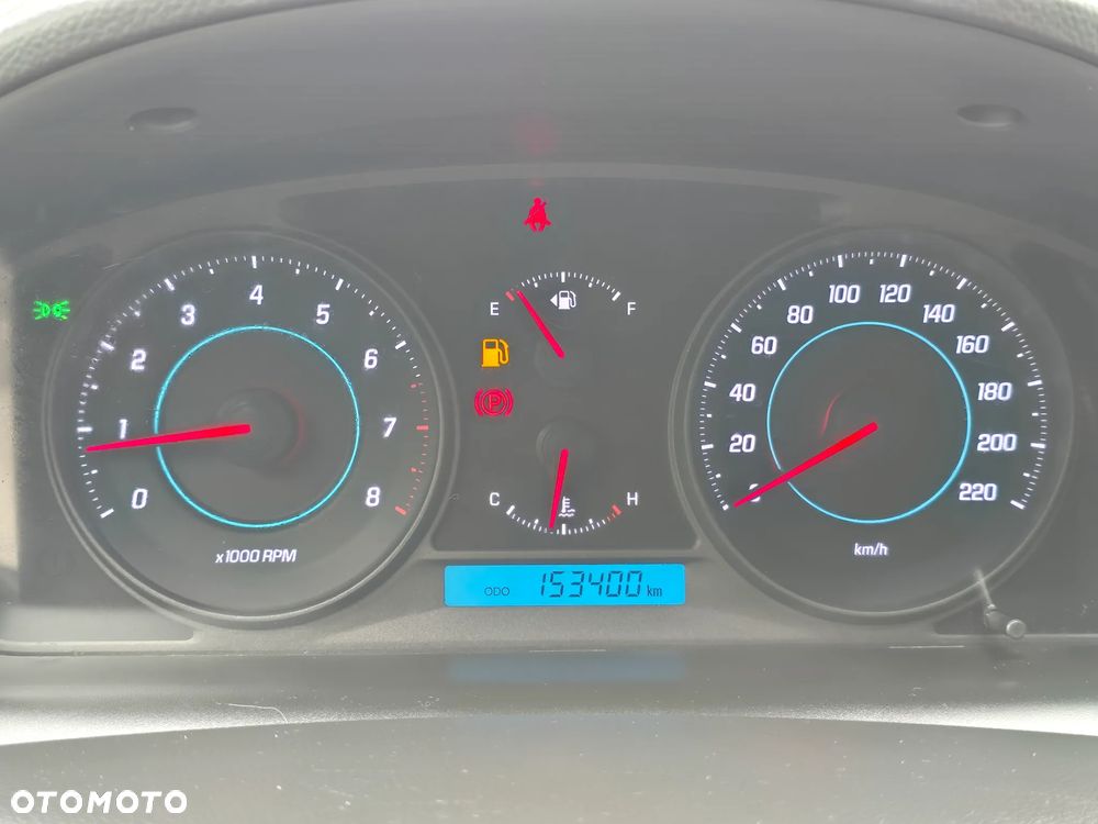 Chevrolet Captiva 2.4 AWD LT+ - 11